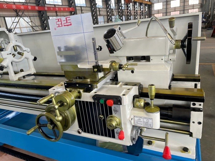 7 Feet Lathe Machine high quality